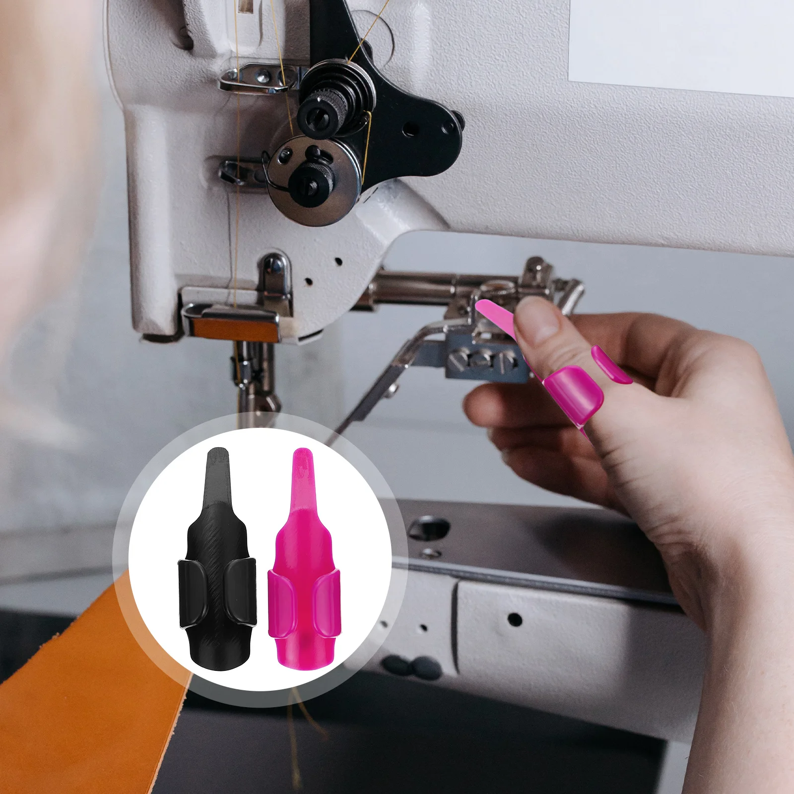 2Pcs Sewing Fingerthing Thread Controller Durable Plastic Sewing Accessory Versatile Fabric Pusher for DIY Crafts Finger