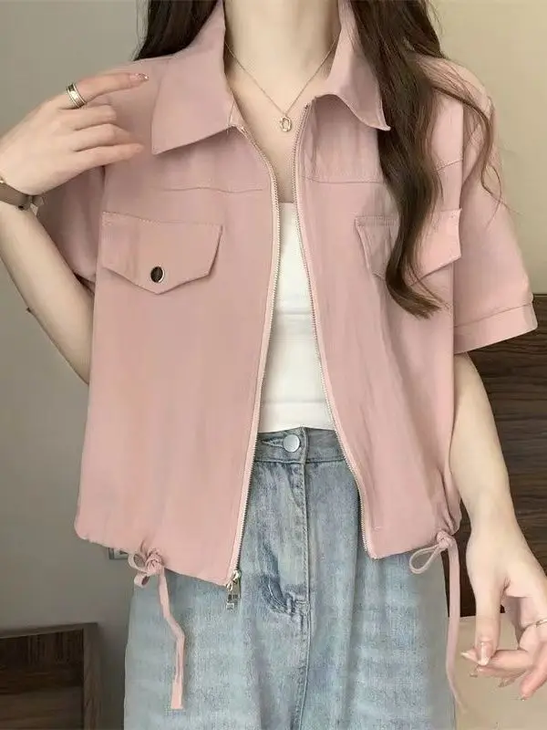 Korean Style Zipper Drawstring Shirt Women's Summer Workwear Loose Short Sleeve Top Fashionable Compact Design Casual Shirt
Korean Style Zipper Drawstring Shirt Women's Summer Workwear Loose Short Sleeve Top Fashionable Compact Design Casual Shirt