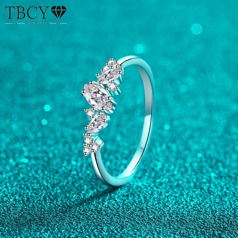 TBCYD 0.58ct Marquise Moissanite Ring Diamond Engagement Rings For Women 925 Sterling Silver Wedding Party Fine Jewelry
TBCYD 0.58ct Marquise Moissanite Ring Diamond Engagement Rings For Women 925 Sterling Silver Wedding Party Fine Jewelry