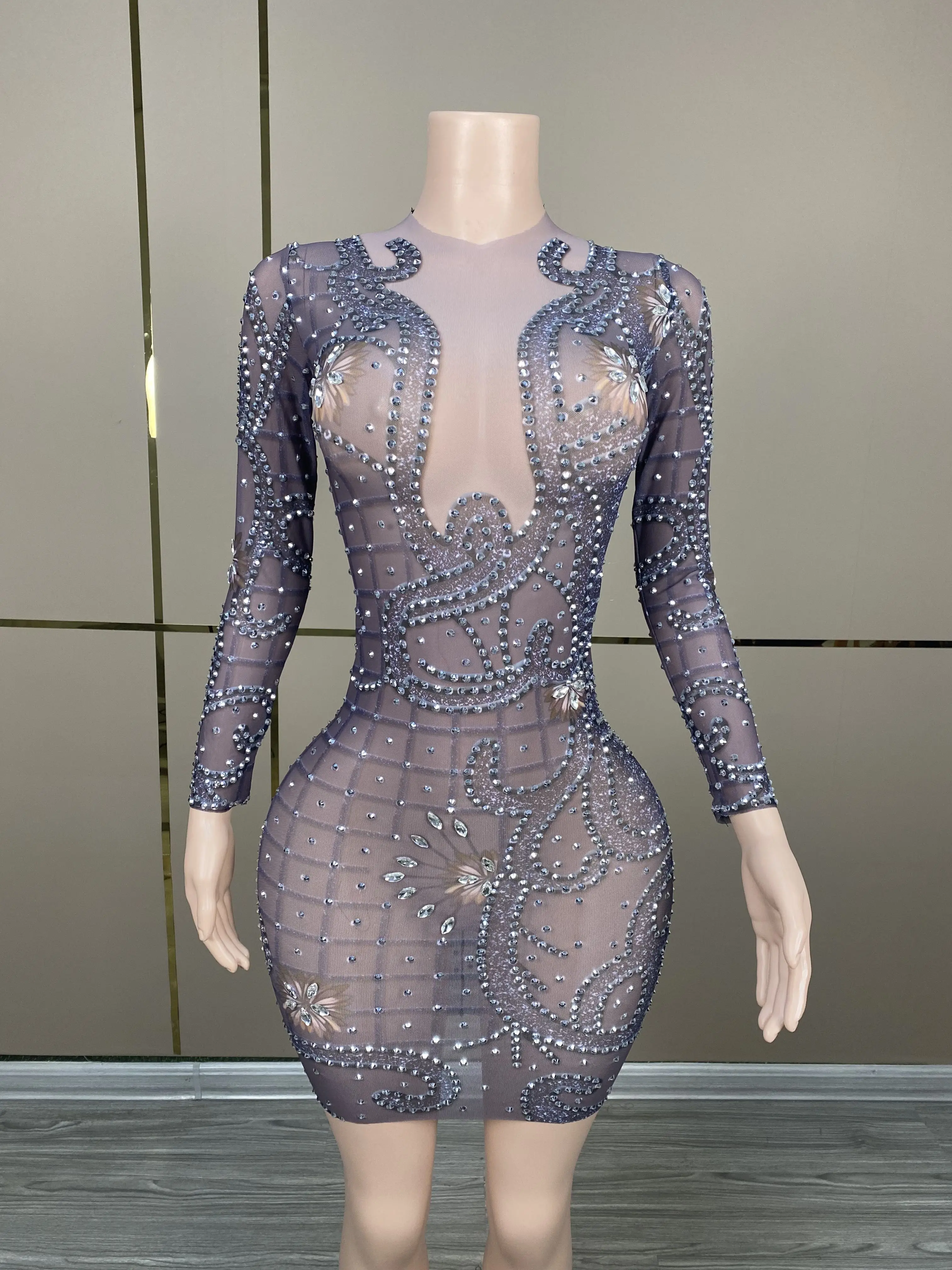 High Quality Women Crystal Diamond Long Sleeve Slim Rhinestone Embellished Mini Dress Elegant Party Party Dress Lady Stage Gowns
High Quality Women Crystal Diamond Long Sleeve Slim Rhinestone Embellished Mini Dress Elegant Party Party Dress Lady Stage Gowns