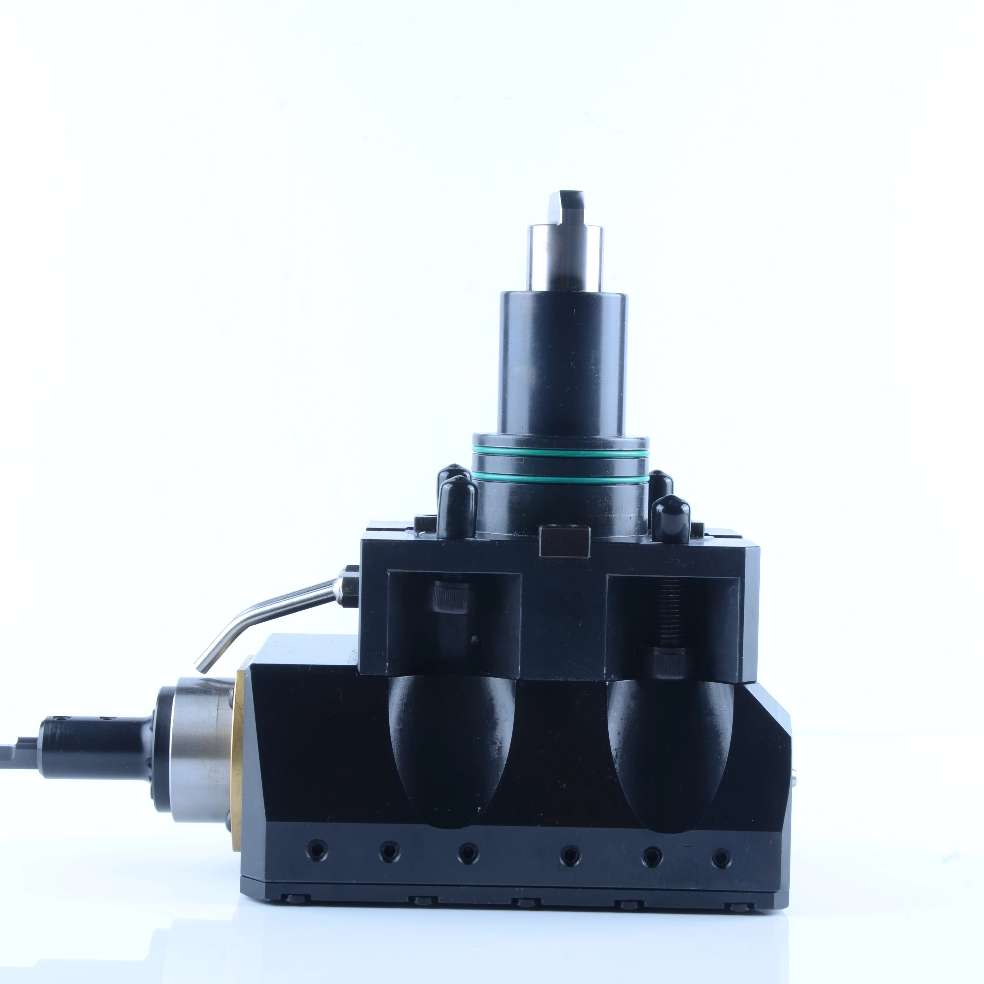 Socket Driven Power BMT Tool Holder Cutting Lathe BMT40 BMT45 BMT55 BMT65 for CNC Lathes
Socket Driven Power BMT Tool Holder Cutting Lathe BMT40 BMT45 BMT55 BMT65 for CNC Lathes