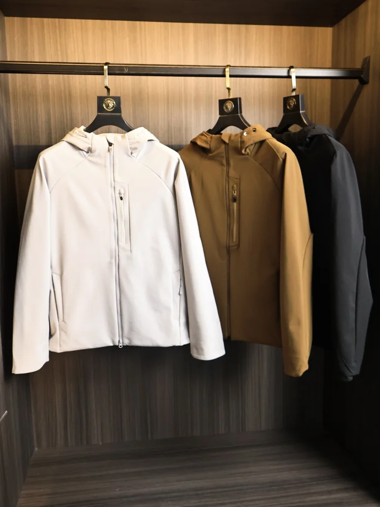 High-End Three-Proof Soft Breathable Spring Casual Men's Pure Color Skin-friendly Stand Collar Jacket Fashionable
High-End Three-Proof Soft Breathable Spring Casual Men's Pure Color Skin-friendly Stand Collar Jacket Fashionable