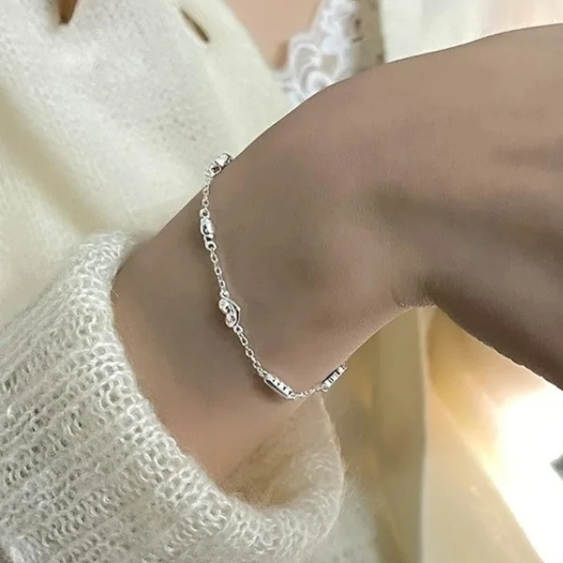 925 Sterling Silver Charming Doughnut Waffle Bread Pendant Bracelet for Women Fine Jewelry Minimalist Accessories Wholesale
925 Sterling Silver Charming Doughnut Waffle Bread Pendant Bracelet for Women Fine Jewelry Minimalist Accessories Wholesale