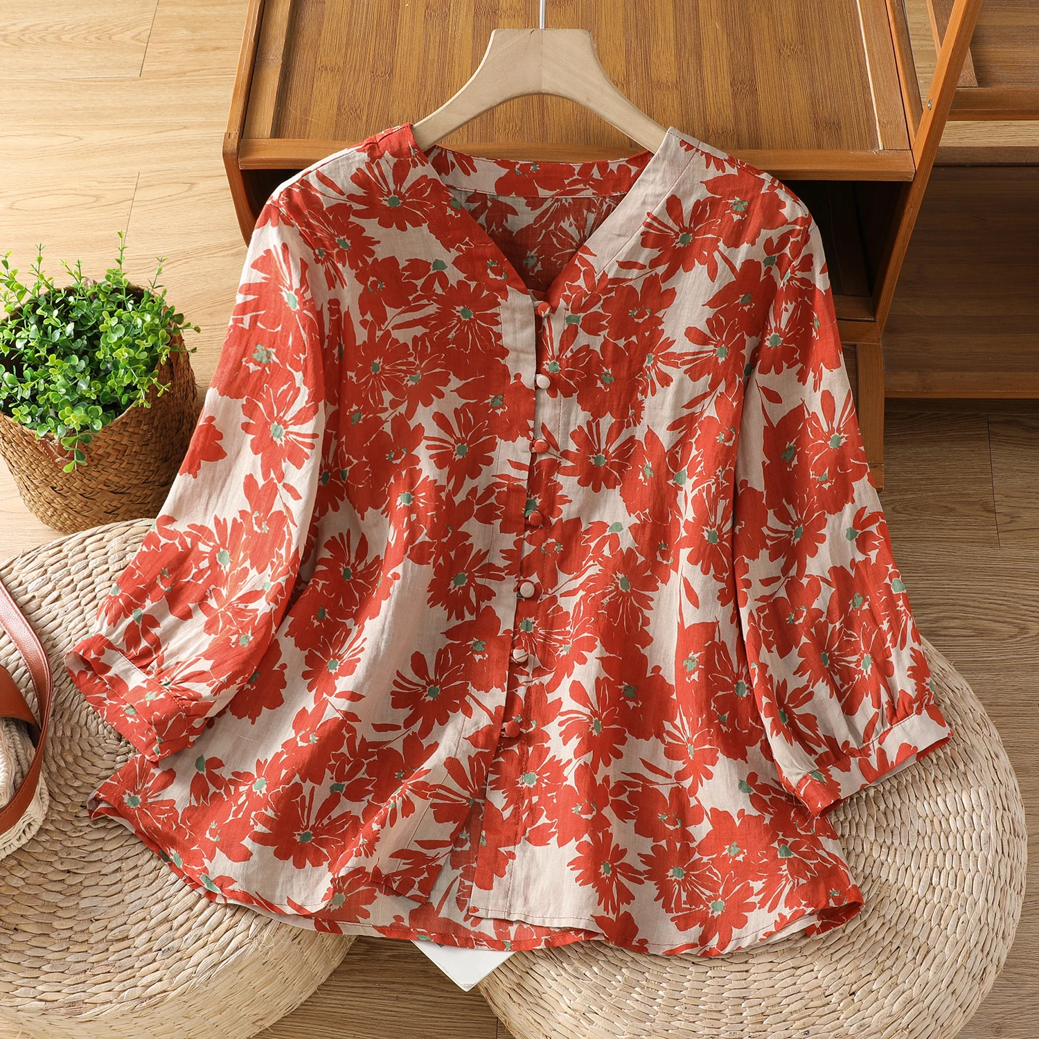 plus Size Women's Shirt Simple Linen Cotton Blend Sleeveless V-Neck Printed Casual Summer Fashion Outerwear Top
plus Size Women's Shirt Simple Linen Cotton Blend Sleeveless V-Neck Printed Casual Summer Fashion Outerwear Top
