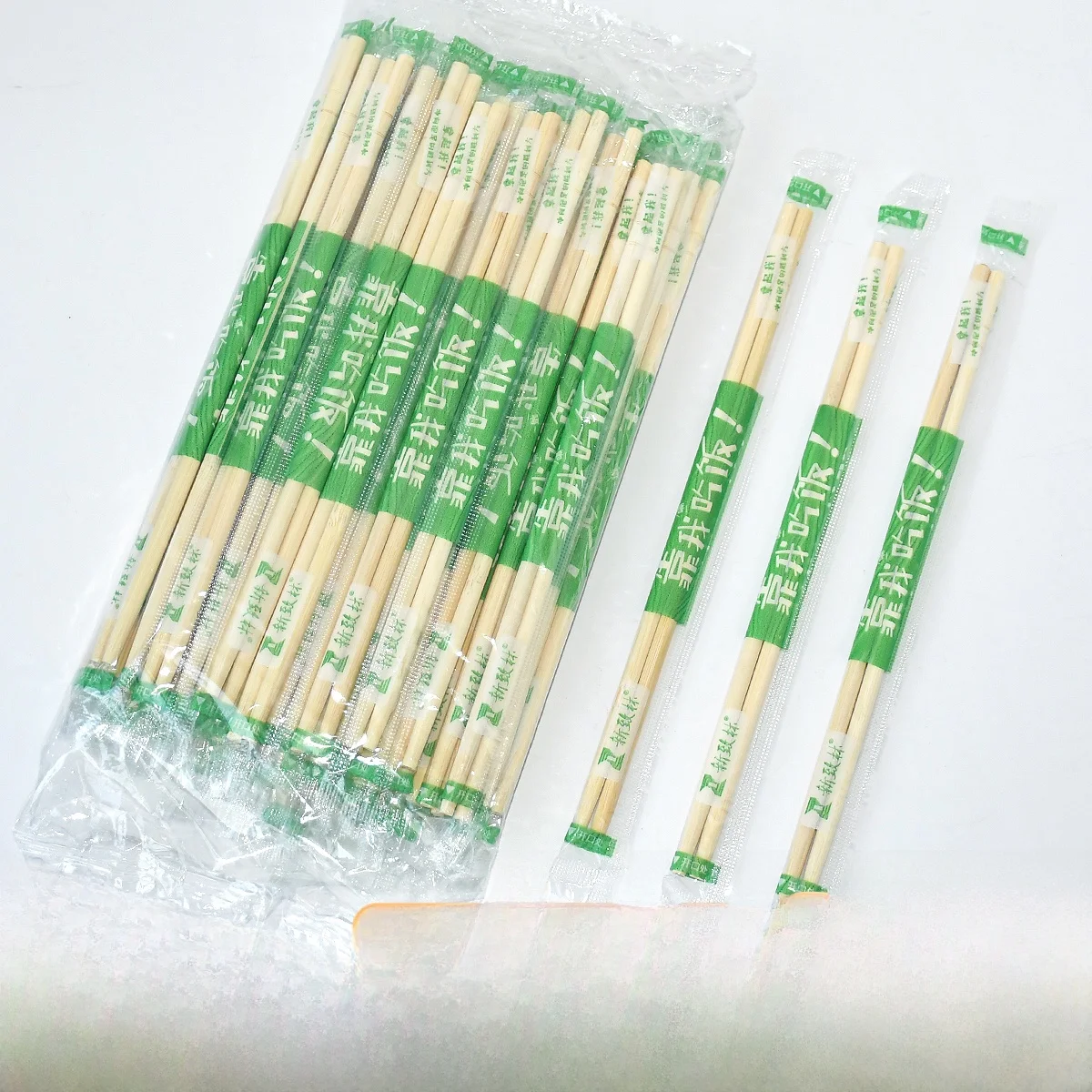 Disposable Bamboo Chopstis Individually Paaged for Takeout Hygienic round Chopstis Opp Paaging Smooth Surface
Disposable Bamboo Chopstis Individually Paaged for Takeout Hygienic round Chopstis Opp Paaging Smooth Surface