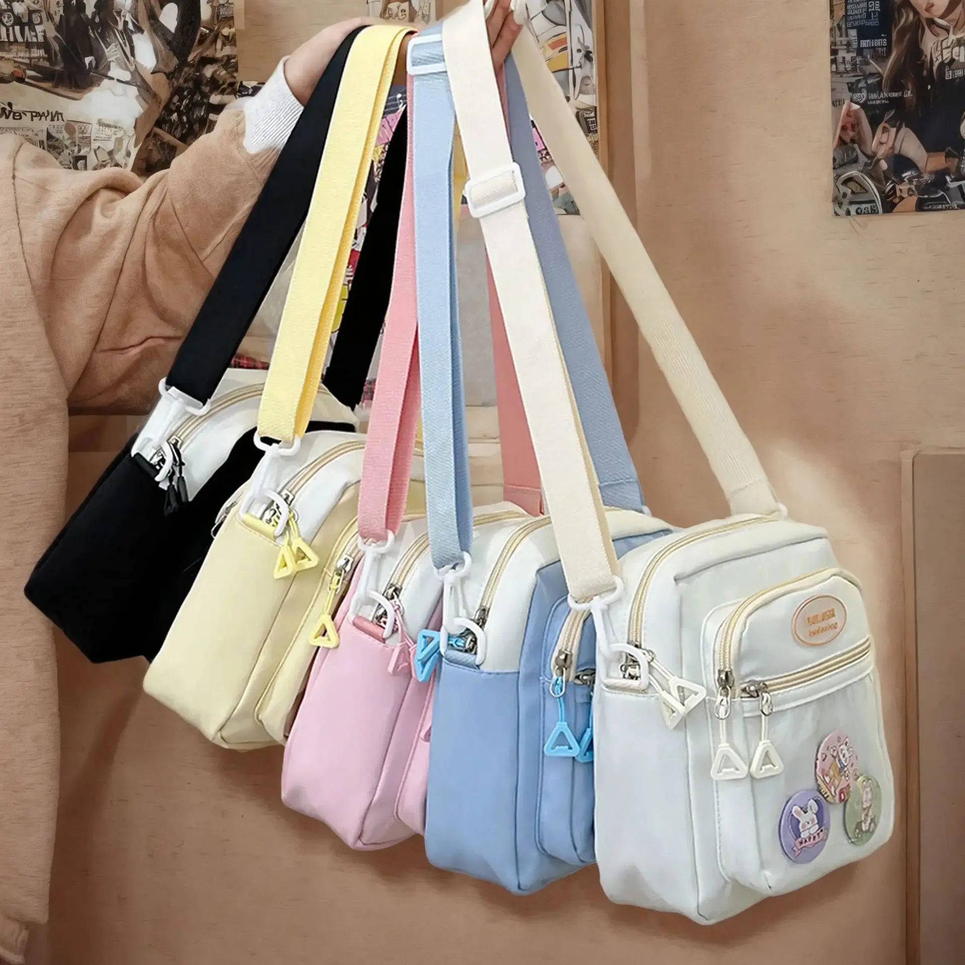 Popular Women's Bag 2026 New Model Single Shoulder Bag Korean Version Multi-pocket Sweet Color-Block Crossbody Bag Nylon Fabric
Popular Women's Bag 2026 New Model Single Shoulder Bag Korean Version Multi-pocket Sweet Color-Block Crossbody Bag Nylon Fabric