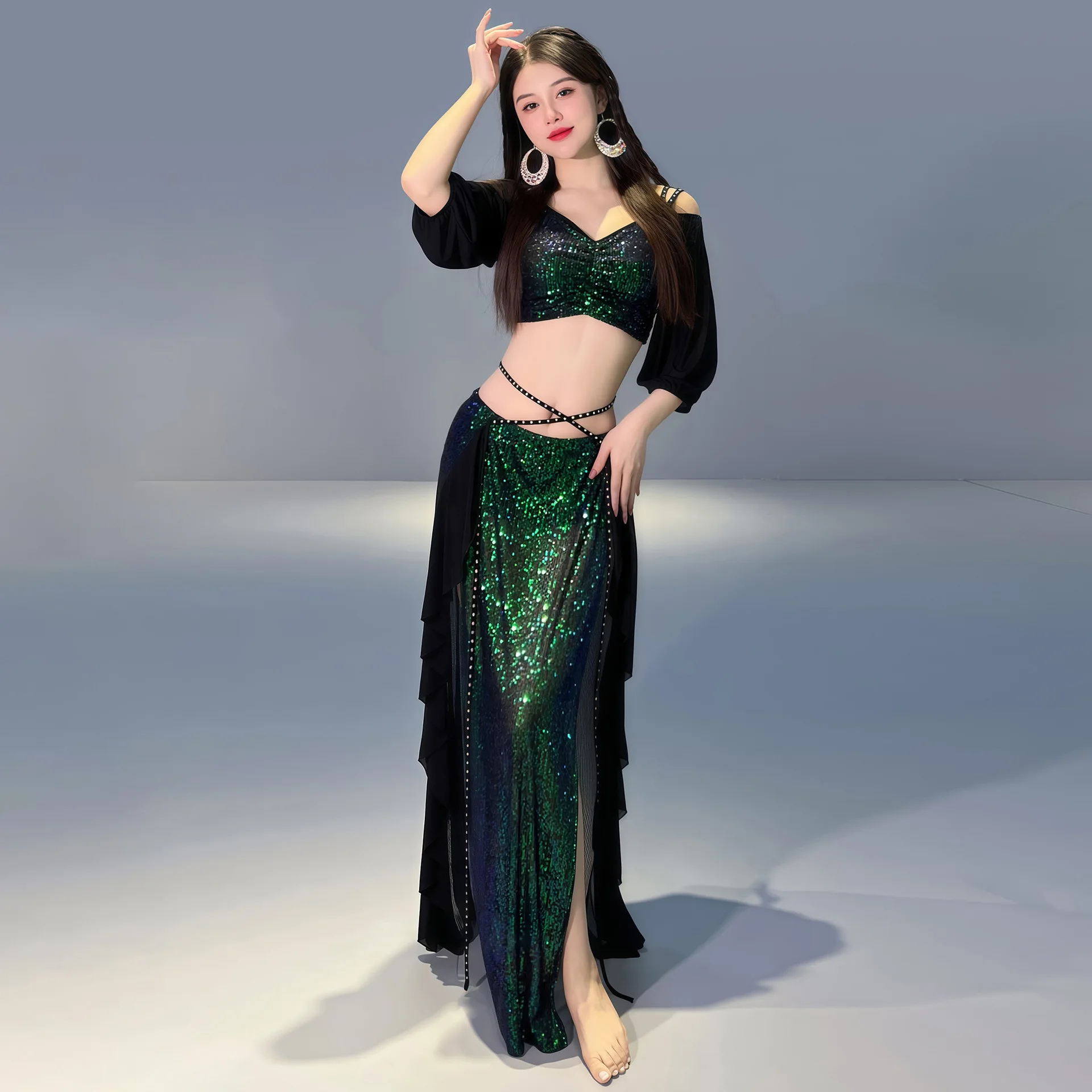 1set/lot woman fashion sequin mermaid belly dance costumes off shoulder top and slit skirt
1set/lot woman fashion sequin mermaid belly dance costumes off shoulder top and slit skirt