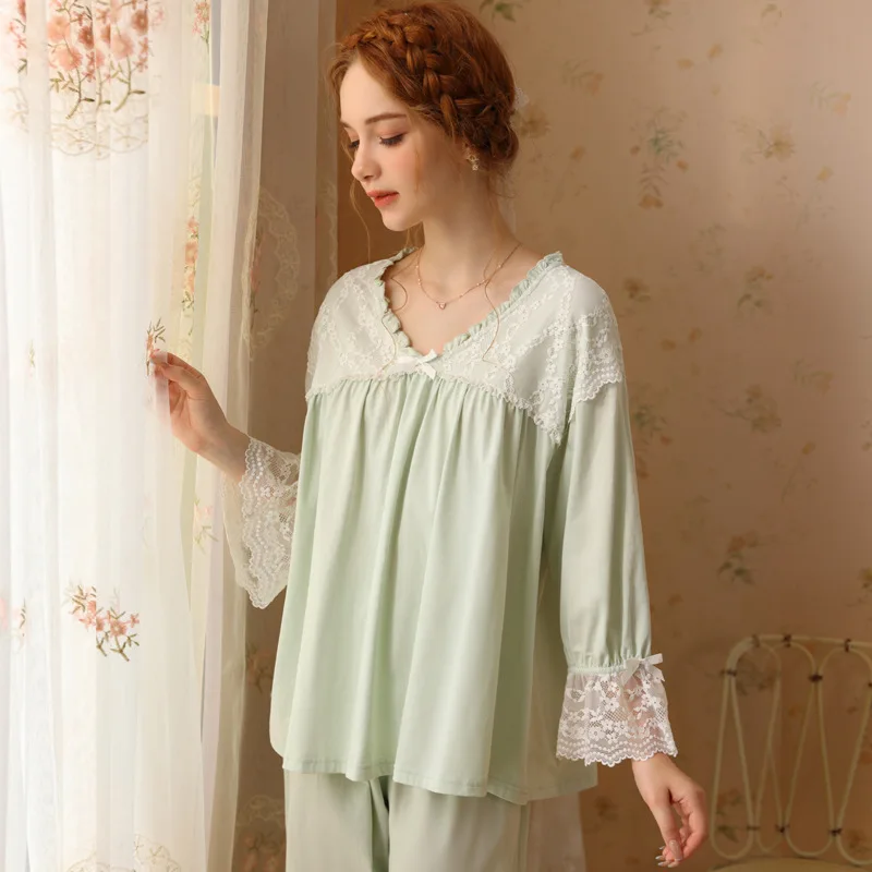 Autumn Lace Loungewear Women Fairy Cotton V Neck Pajamas Romantic Princess Sleepwear Nightwear Sweet Tops Pants Two Piece Sets
Autumn Lace Loungewear Women Fairy Cotton V Neck Pajamas Romantic Princess Sleepwear Nightwear Sweet Tops Pants Two Piece Sets