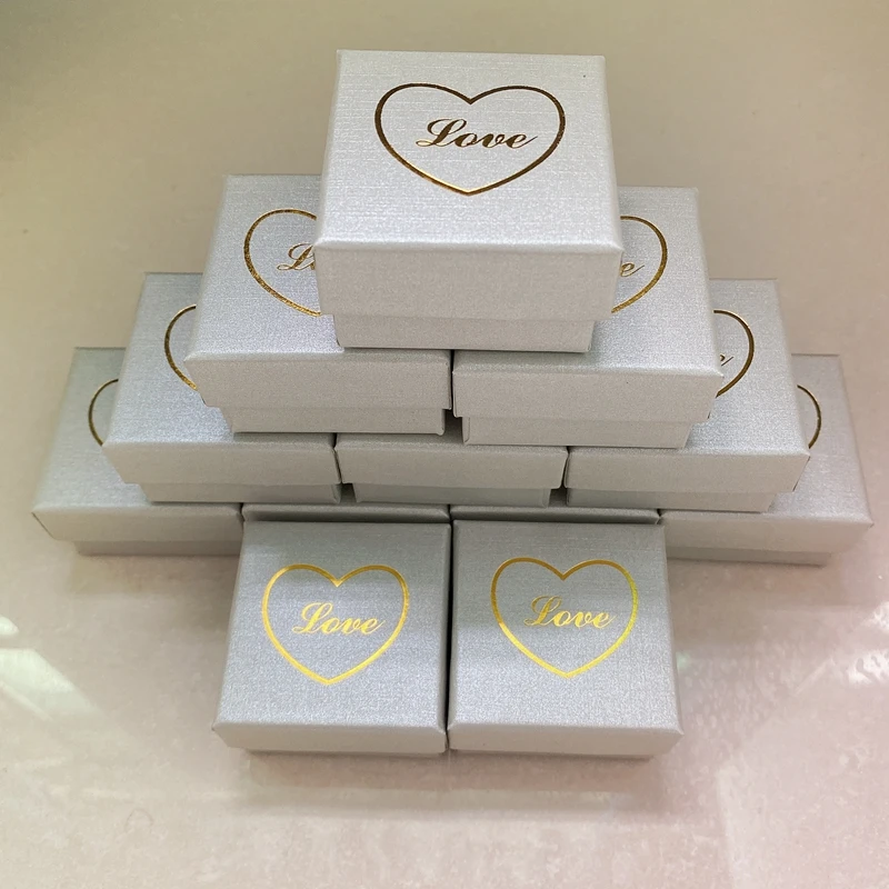 Love Boxes Fashion Silver Color Gift Box 5x5x3cm Couple Rings Earrings Jewelry Heart Carton Package Paper Displays 24pcs/lot
Love Boxes Fashion Silver Color Gift Box 5x5x3cm Couple Rings Earrings Jewelry Heart Carton Package Paper Displays 24pcs/lot