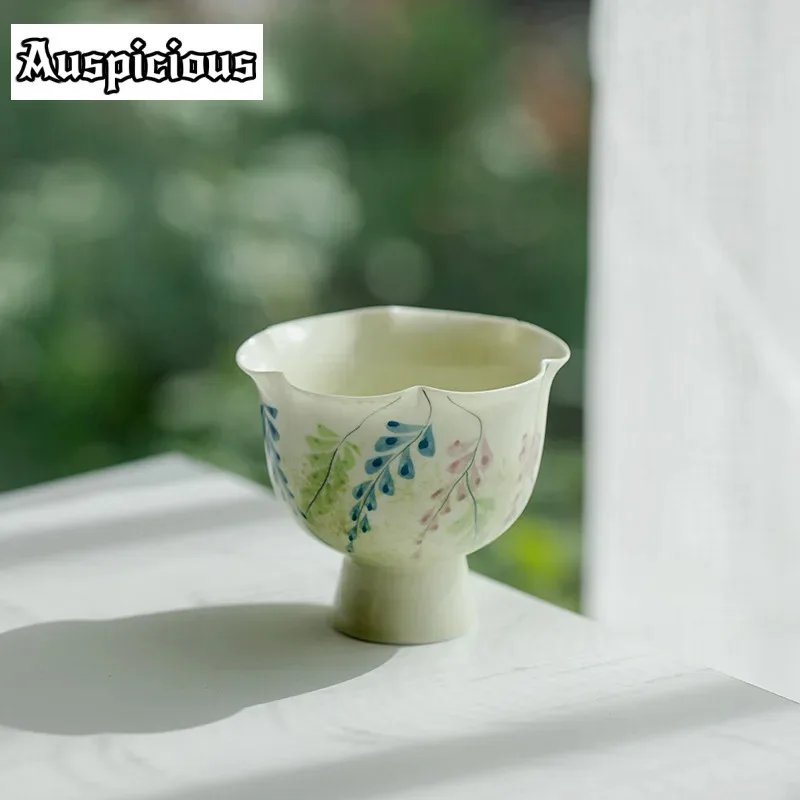 115ml Hand-painted Wisteria Flower Teacup Large High Foot Petal Cup Master Cup Smelling Cup Chazhan Cafes Accessories Collection
115ml Hand-painted Wisteria Flower Teacup Large High Foot Petal Cup Master Cup Smelling Cup Chazhan Cafes Accessories Collection