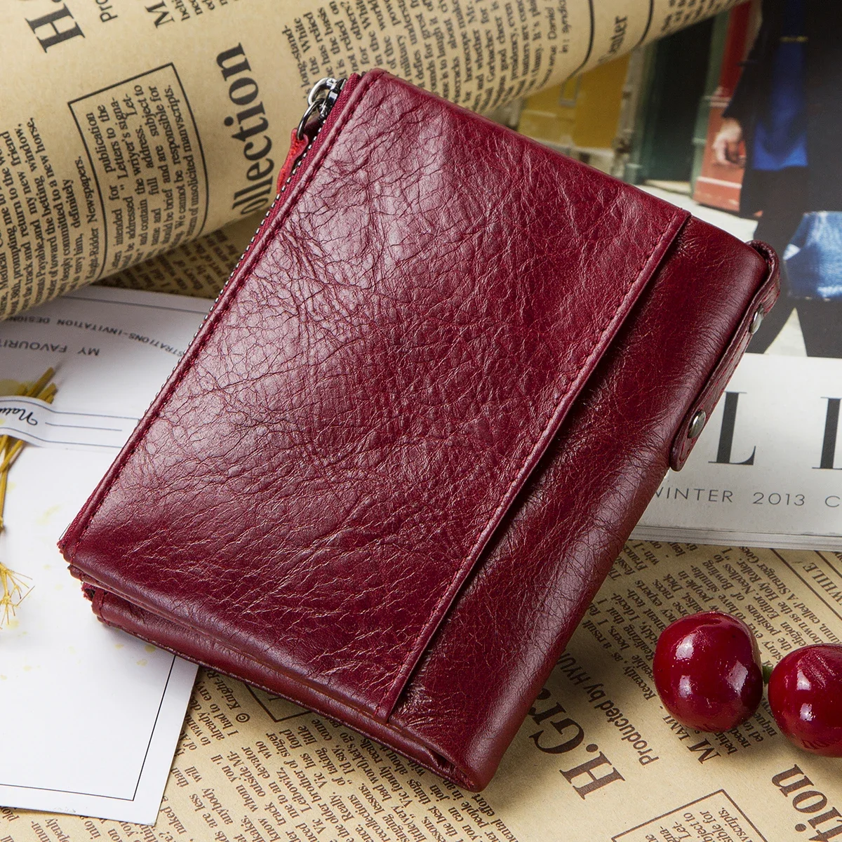 Luxury Brand Genuine Leather Wallet for Women with Double-Zipper Small Coin Purse Classic Female Money Bag with ID Card Holder
Luxury Brand Genuine Leather Wallet for Women with Double-Zipper Small Coin Purse Classic Female Money Bag with ID Card Holder