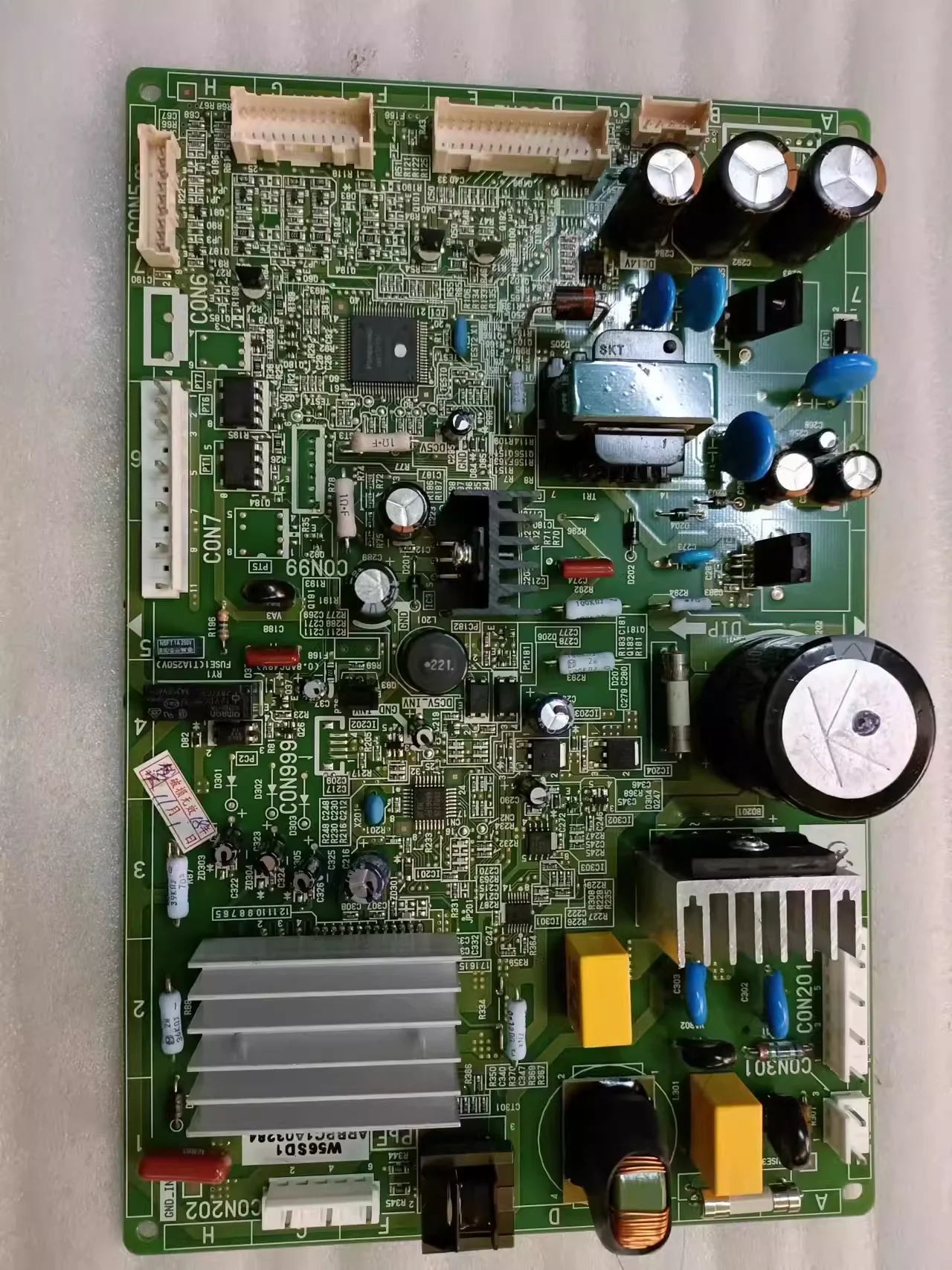 NR-W56SD1YH1X28 W56S1 test ok circuit board motherboard
NR-W56SD1YH1X28 W56S1 test ok circuit board motherboard
