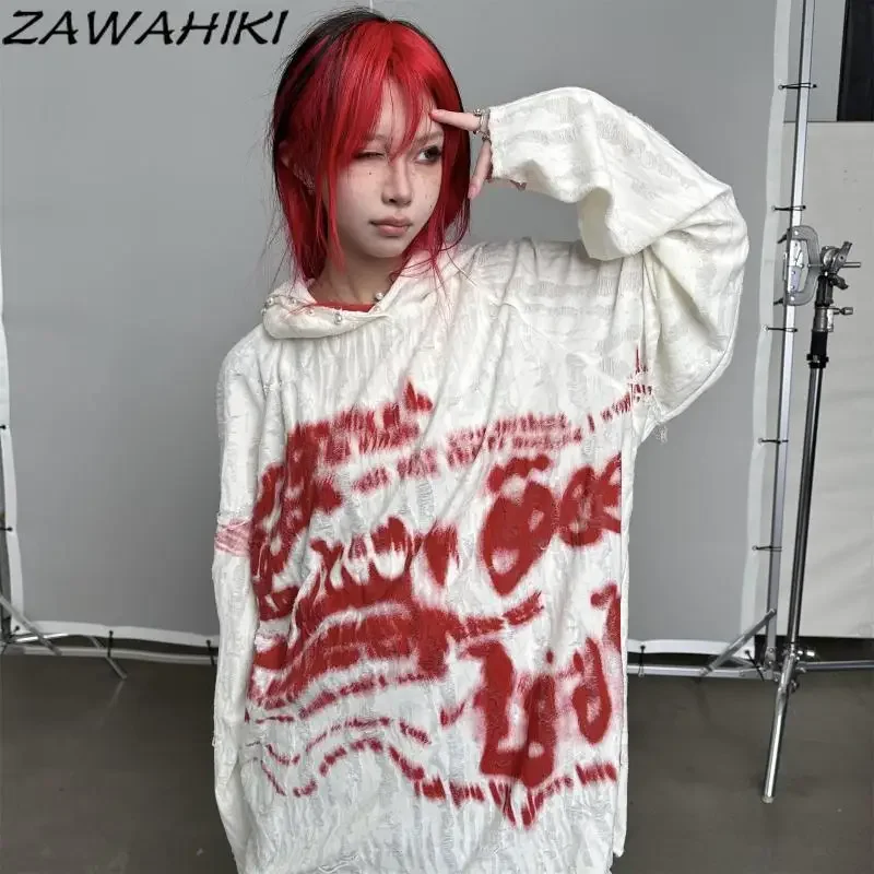 New Korean top female fashion American Y2K dark punk hole distinctive design hoodie women's letter print loose street sweatshirt
New Korean top female fashion American Y2K dark punk hole distinctive design hoodie women's letter print loose street sweatshirt