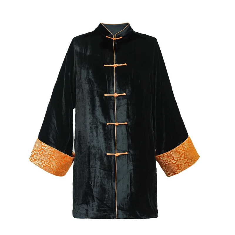 Женская блузка с длинным рукавом, круглым вырезом, гладким воротником-стойкой, на пуговицах, из черного бархата с оранжевыми вставками, в китайском стиле.
Женская блузка с длинным рукавом, круглым вырезом, гладким воротником-стойкой, на пуговицах, из черного бархата с оранжевыми вставками, в китайском стиле.