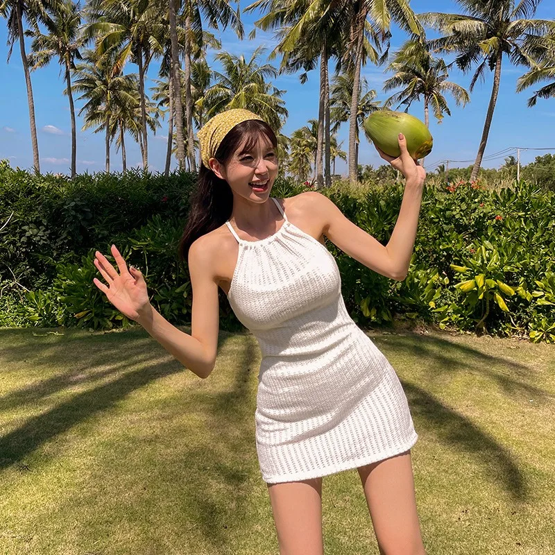 Летний скромный цельный купальник для женщин, облегающий купальник Hottie Tummy Control, с вырезом сзади, купальный костюм для пляжного отдыха с горячими источниками
Летний скромный цельный купальник для женщин, облегающий купальник Hottie Tummy Control, с вырезом сзади, купальный костюм для пляжного отдыха с горячими источниками