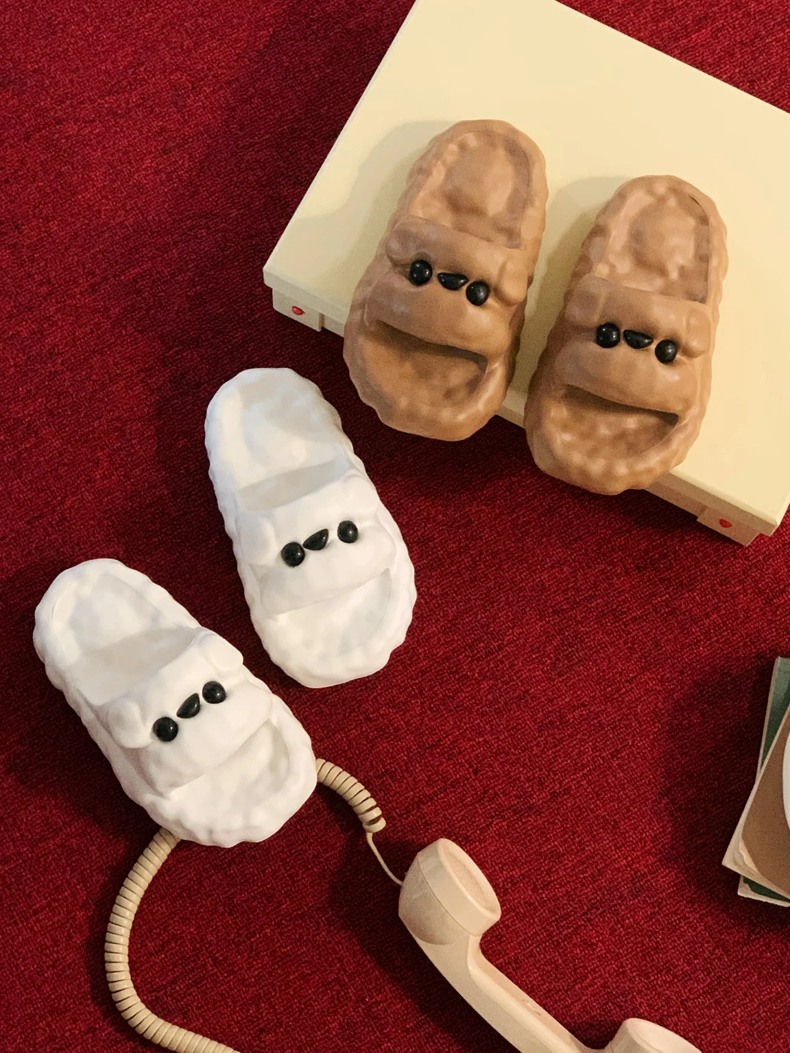 Anti-Odor Home Slippers for Children And Adults Anti-Slip Teddy Dog Design Outdoor Beach Slippers Summer Fine Strips
Anti-Odor Home Slippers for Children And Adults Anti-Slip Teddy Dog Design Outdoor Beach Slippers Summer Fine Strips