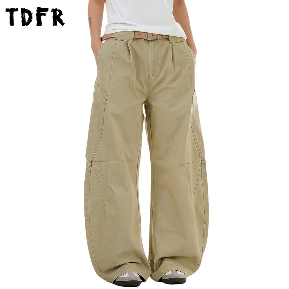 Big Pocket Spliced Cargo Pants Mens Streetwear Retro Solid Color Loose Wide Leg Scimitar Pants Men Trousers
Big Pocket Spliced Cargo Pants Mens Streetwear Retro Solid Color Loose Wide Leg Scimitar Pants Men Trousers