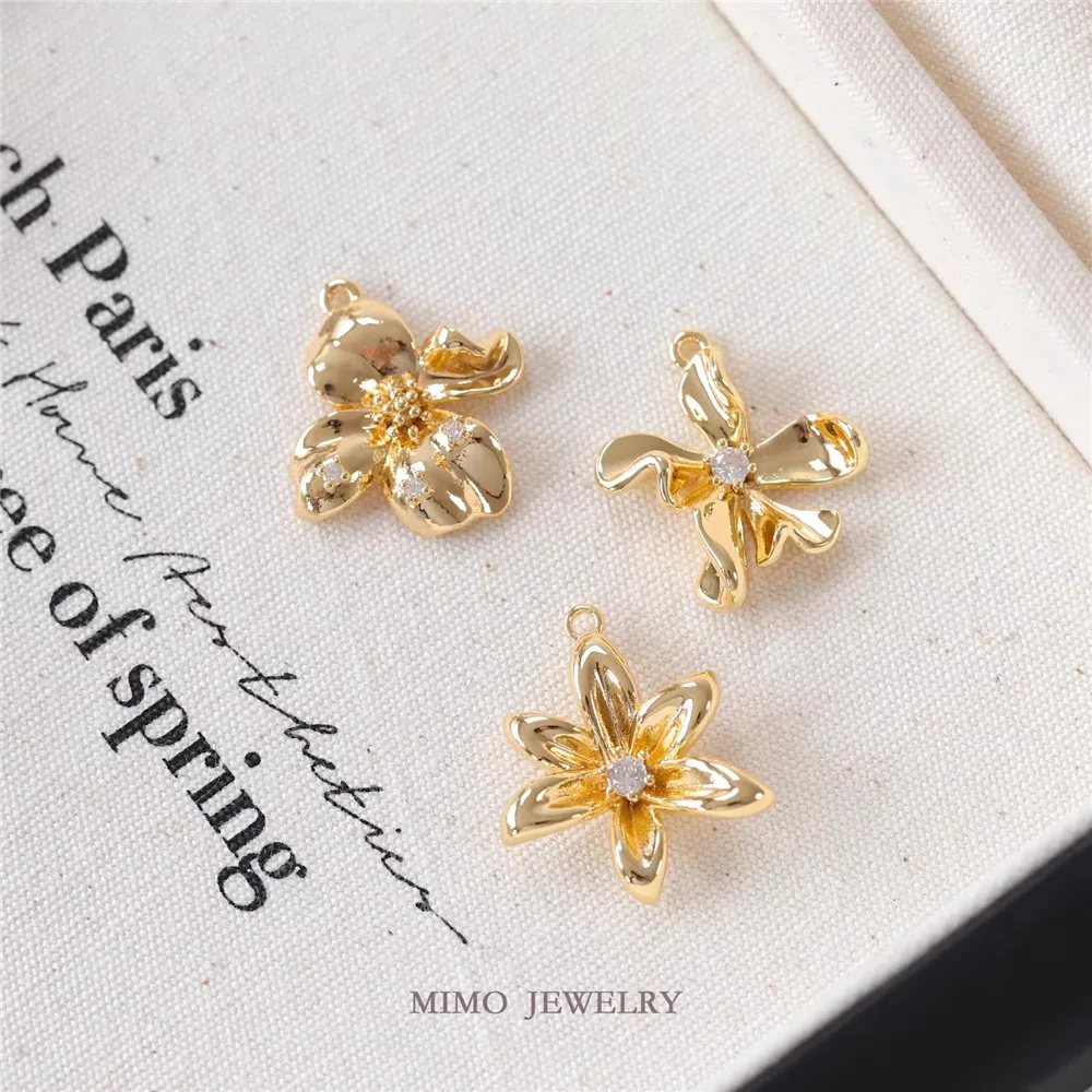 Copper-plated Real Gold French Gentle Temperament Zircon Flower Pendant DIY Necklace Bracelet Handmade Charm Accessories S121
Copper-plated Real Gold French Gentle Temperament Zircon Flower Pendant DIY Necklace Bracelet Handmade Charm Accessories S121