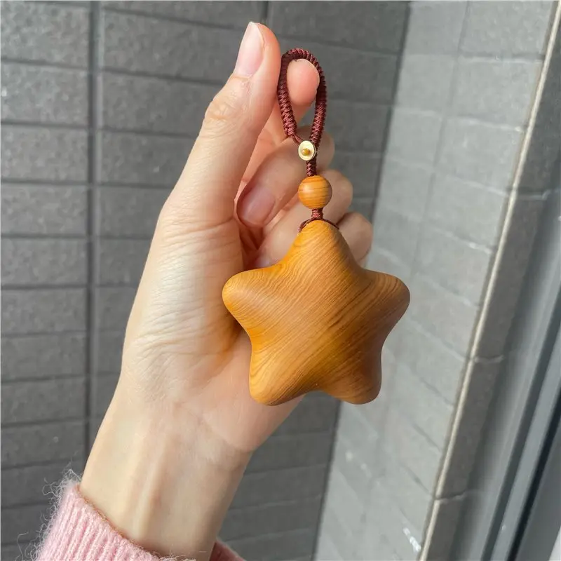 Cliff Cypress Carving Stars Statue Miniature Phone Chain Pendant DIY Accessories Wooden Figurine Crafts Holiday Gifts Decoration
Cliff Cypress Carving Stars Statue Miniature Phone Chain Pendant DIY Accessories Wooden Figurine Crafts Holiday Gifts Decoration