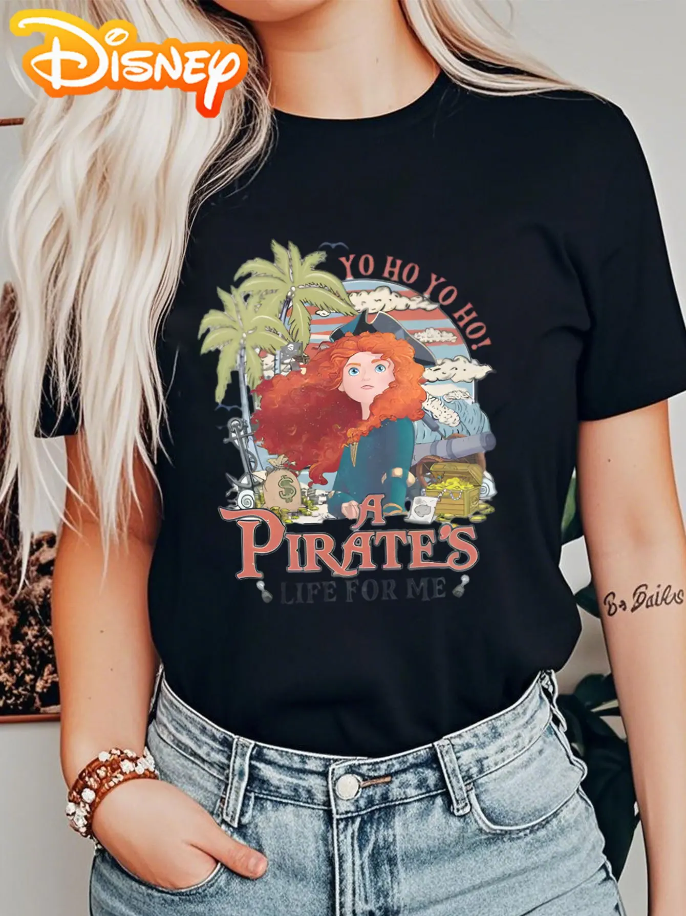 Пиратская жизнь для меня! Футболка с рисунком — женская повседневная рубашка с круглым вырезом и коротким рукавом, яркий мультяшный дизайн, идеальный подарок для S
Пиратская жизнь для меня! Футболка с рисунком — женская повседневная рубашка с круглым вырезом и коротким рукавом, яркий мультяшный дизайн, идеальный подарок для S