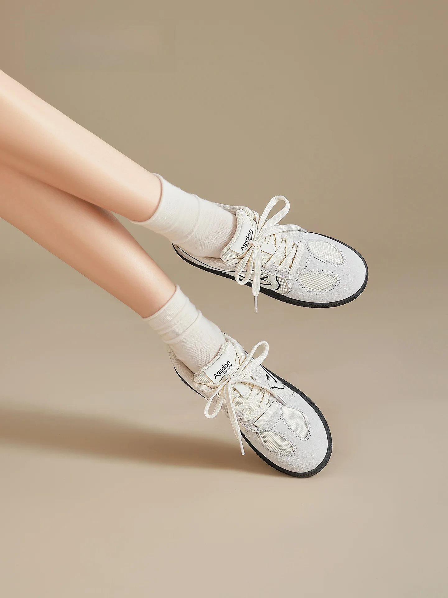 Agsdon Ballet Deqin Shoes Women's New 2026 Summer Breathable Mesh Sporty Casual Shoes Comfortable Low Top round Toe Rubber Sole
Agsdon Ballet Deqin Shoes Women's New 2026 Summer Breathable Mesh Sporty Casual Shoes Comfortable Low Top round Toe Rubber Sole