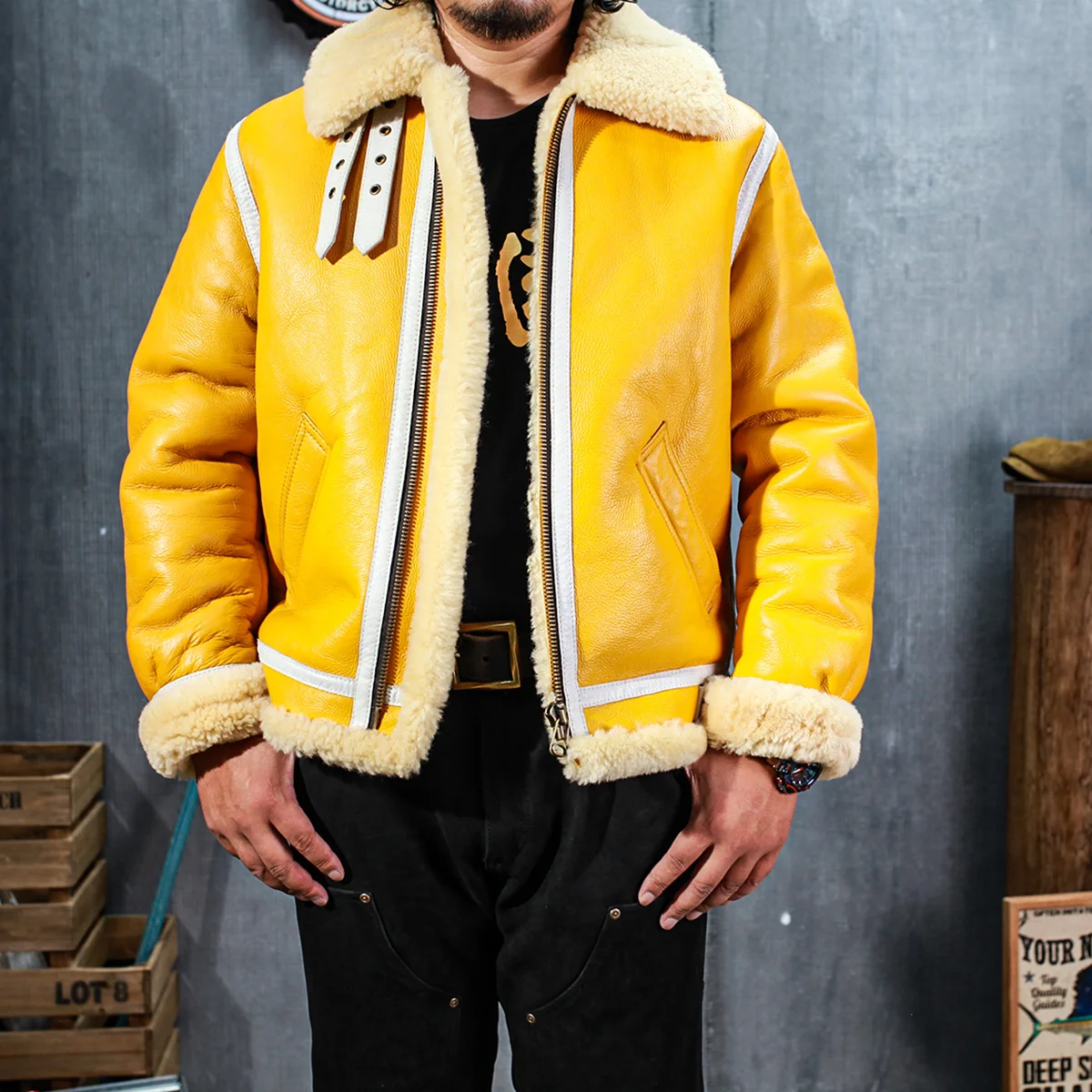 SDF2300 High Quality Super Warm Genuine Sheep Leather Jacket Mens Big Size B3 Shearling Bomber Military Merino Fur Coat
SDF2300 High Quality Super Warm Genuine Sheep Leather Jacket Mens Big Size B3 Shearling Bomber Military Merino Fur Coat