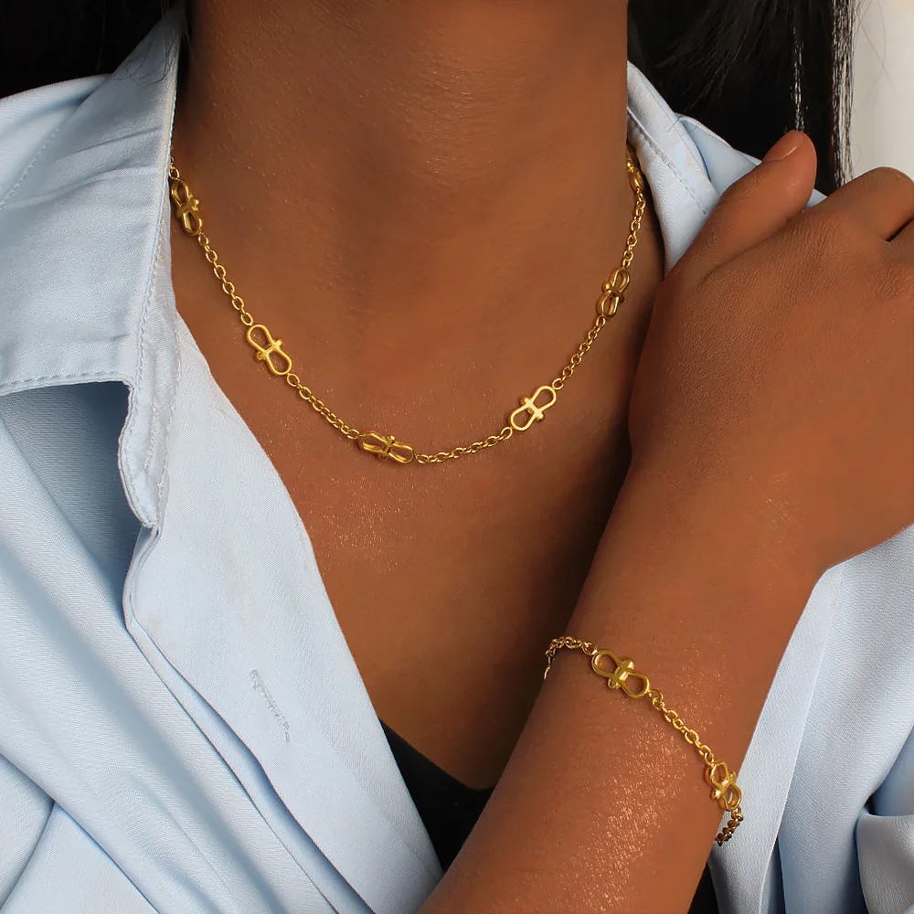 DIY accessories Bracelet Necklace Set 2025 New Niche Design Stainless Steel Plated 18K Gold Bow Splicing Chain Necklace
DIY accessories Bracelet Necklace Set 2025 New Niche Design Stainless Steel Plated 18K Gold Bow Splicing Chain Necklace