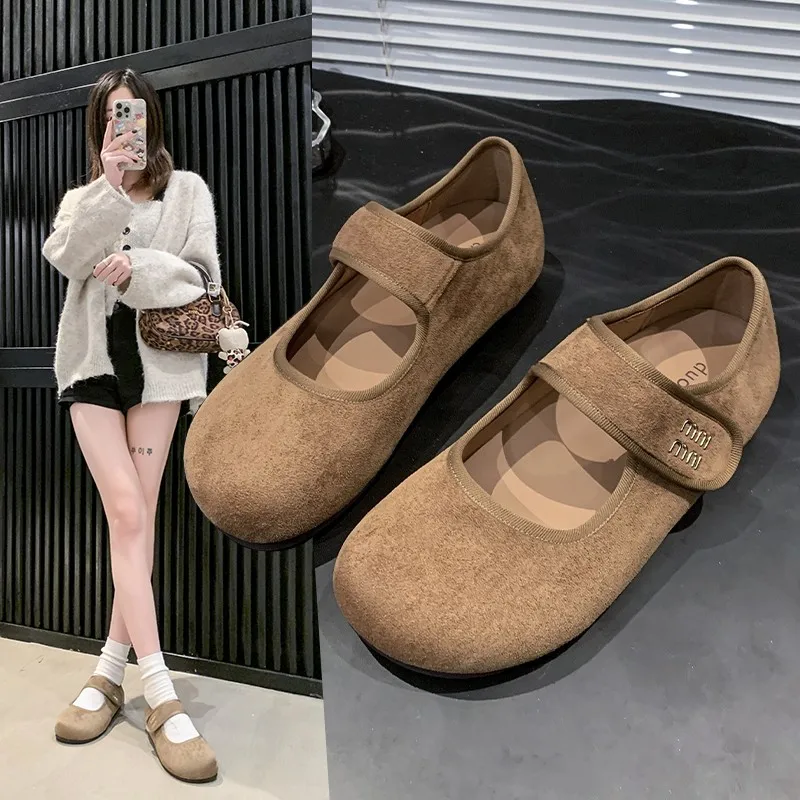 Women's Flat Shoes Round Toe Flannel Hook & Loop Shoes for Women Dress Leisure New Shallow Mouth Comfortable Zapatillas De Mujer
Women's Flat Shoes Round Toe Flannel Hook & Loop Shoes for Women Dress Leisure New Shallow Mouth Comfortable Zapatillas De Mujer
