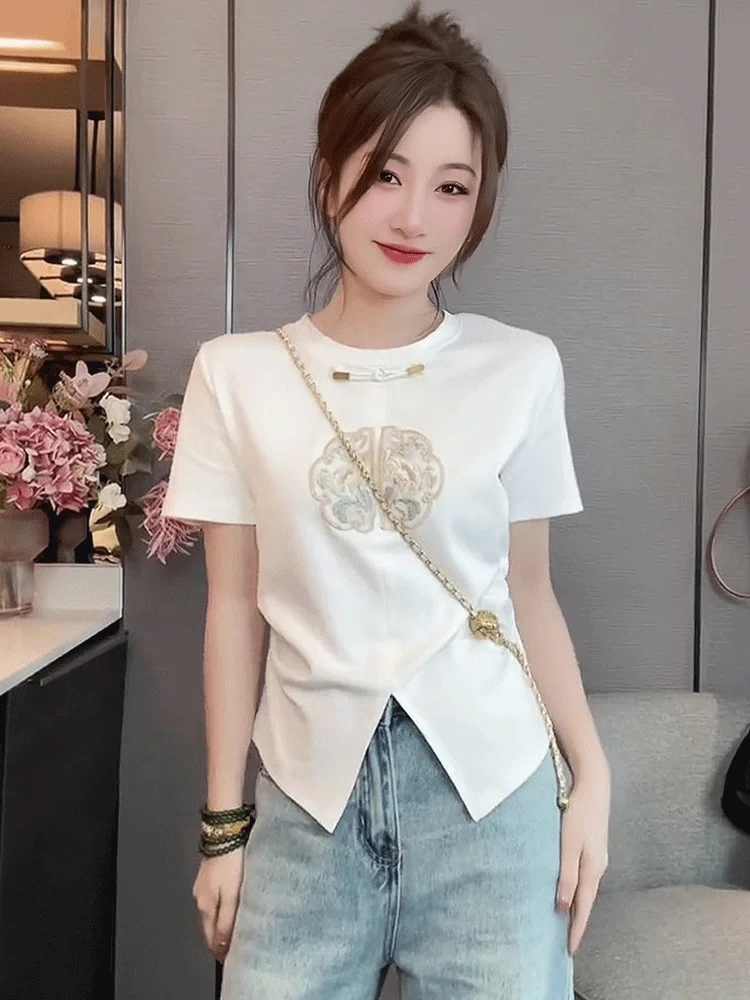 plus Size Women's Slim Fit Short Sleeve T-Shirt Embroidered Thin New Chinese Style National Style Button up Top Summer New Ar...
plus Size Women's Slim Fit Short Sleeve T-Shirt Embroidered Thin New Chinese Style National Style Button up Top Summer New Ar...