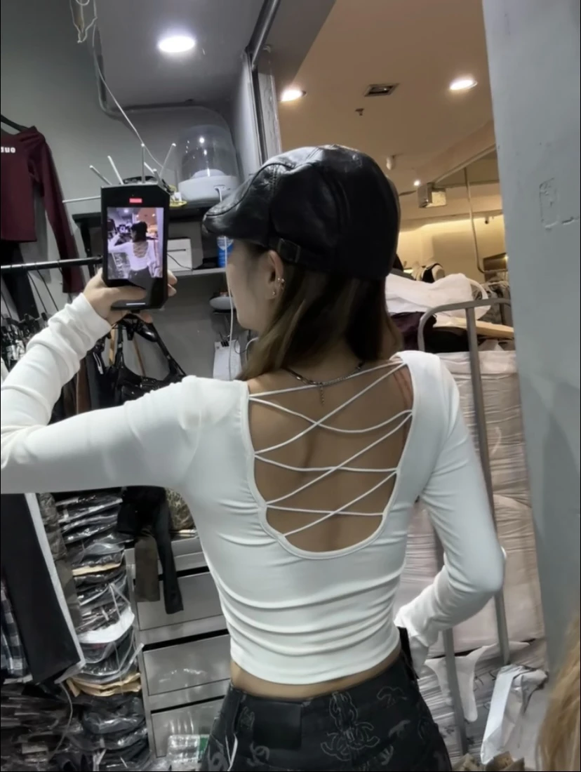 Slim Fit ort Sve U-Ne Bal Long Sve T-irt Women's Pure Color Autumn 2024 Faion Casual Sle Korean Version
Slim Fit ort Sve U-Ne Bal Long Sve T-irt Women's Pure Color Autumn 2024 Faion Casual Sle Korean Version