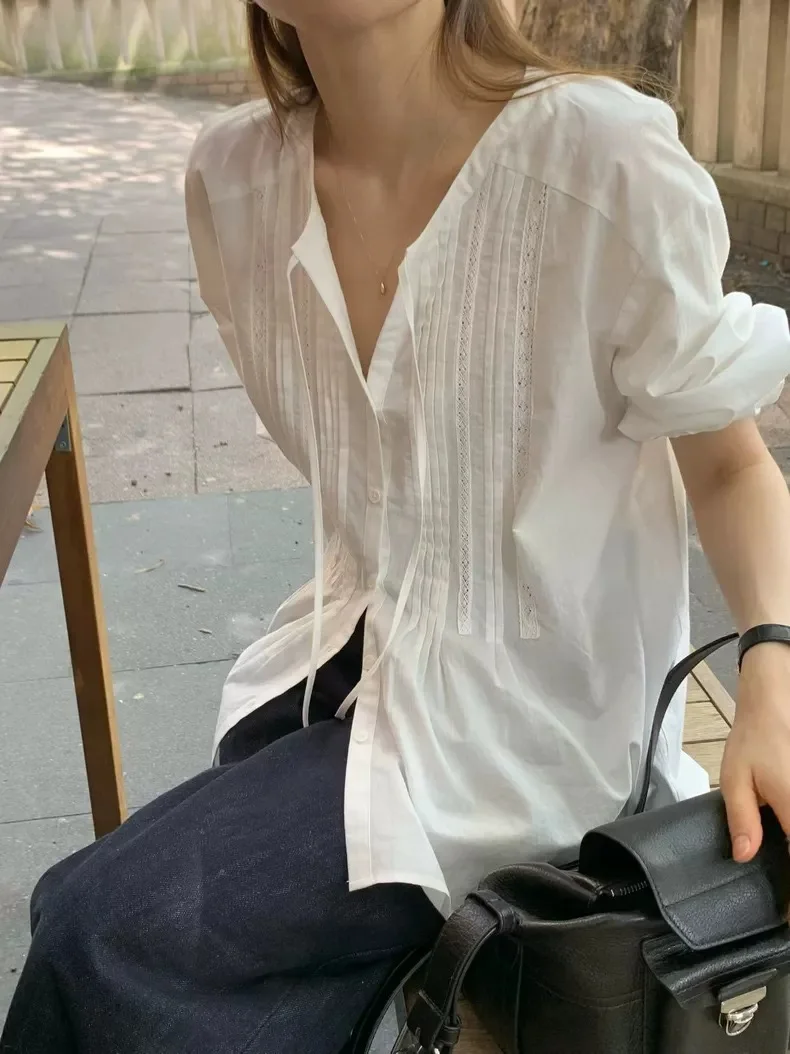 French Style Long Sleeve Lace Shirt with Bow round Neck Accordion Pleat Women's Loose Fit Breathable Cotton Spring Summer
French Style Long Sleeve Lace Shirt with Bow round Neck Accordion Pleat Women's Loose Fit Breathable Cotton Spring Summer