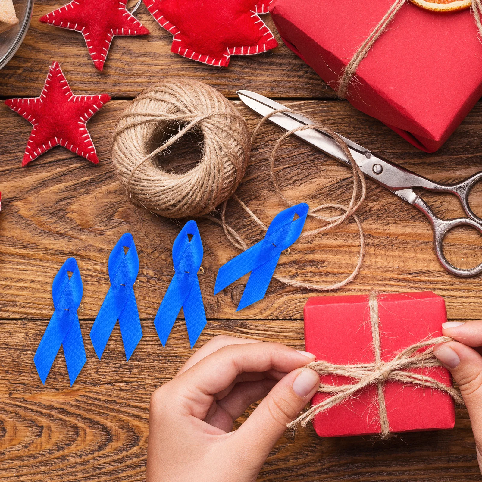 100pcs Blue Satin Ribbon Safety Pins Breastpins Decorative Charity Brooches Anti-Violence Lapel Pins For Present Wrapping Diy 
100pcs Blue Satin Ribbon Safety Pins Breastpins Decorative Charity Brooches Anti-Violence Lapel Pins For Present Wrapping Diy