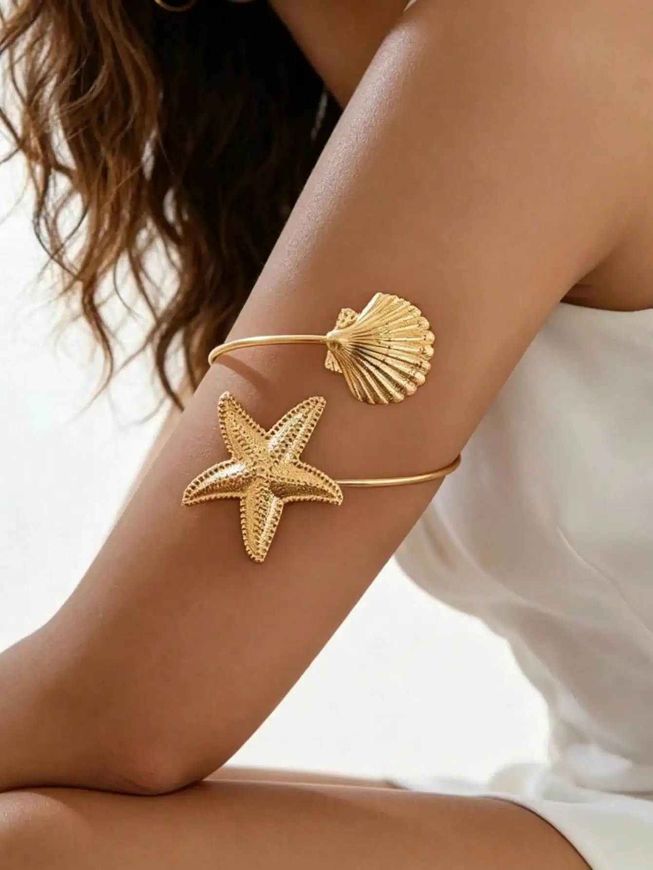 1pc Fashion Resort Party Matte Geometric Floral Arm Cuff For Women
1pc Fashion Resort Party Matte Geometric Floral Arm Cuff For Women