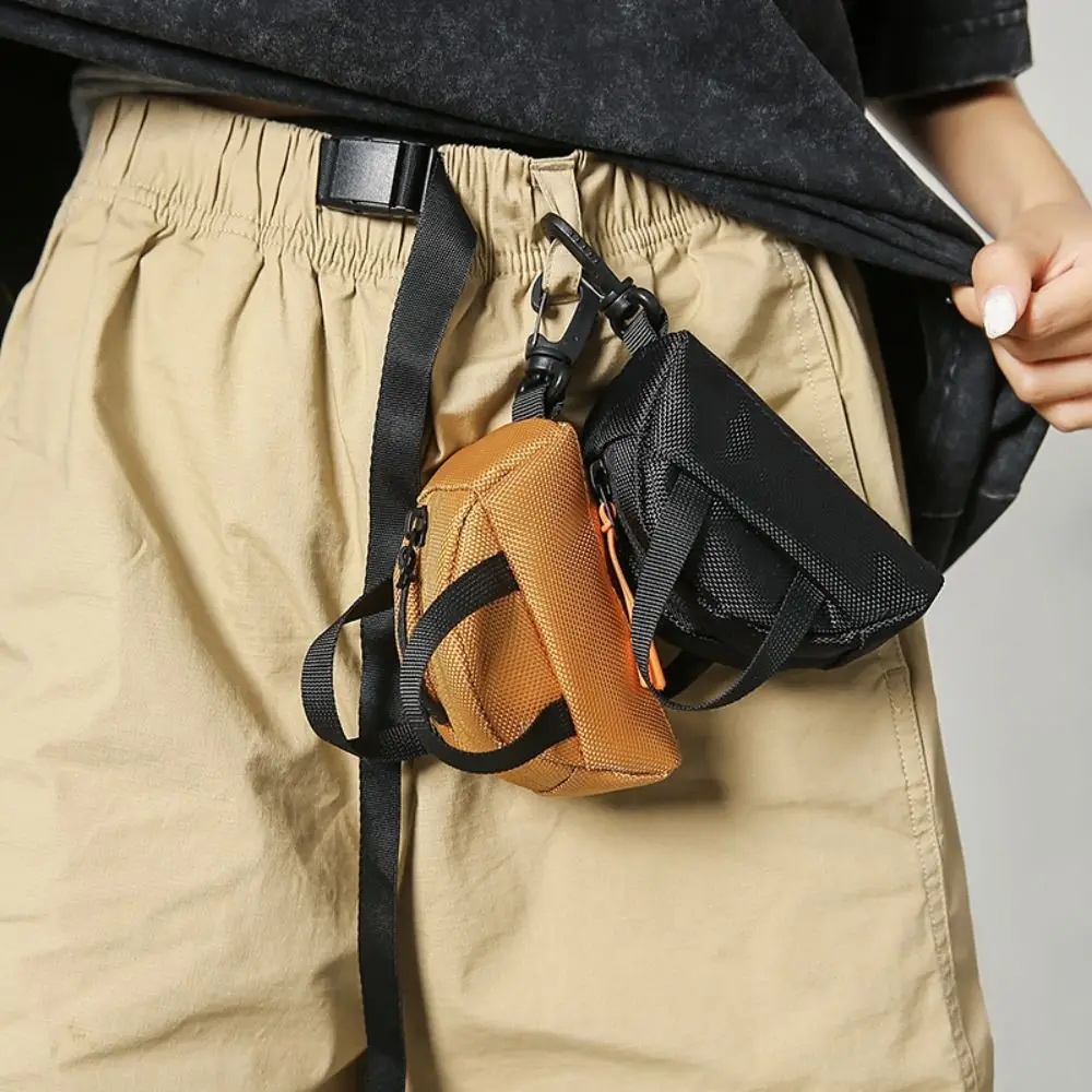 Fashion Large Capacity Oxford Cloth Crossbody Bag Harajuku Nylon Neck Hanging Bag Pendant Waterproof Men Purse Daily
Fashion Large Capacity Oxford Cloth Crossbody Bag Harajuku Nylon Neck Hanging Bag Pendant Waterproof Men Purse Daily