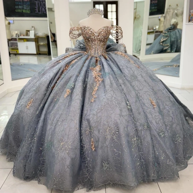 Gary Shiny Princess Quinceanera Dresses Off Shoulder Sequin Applique Lace Beads Bow Tull Corset Sweet 16 Dress Ball Gown Vestido
Gary Shiny Princess Quinceanera Dresses Off Shoulder Sequin Applique Lace Beads Bow Tull Corset Sweet 16 Dress Ball Gown Vestido