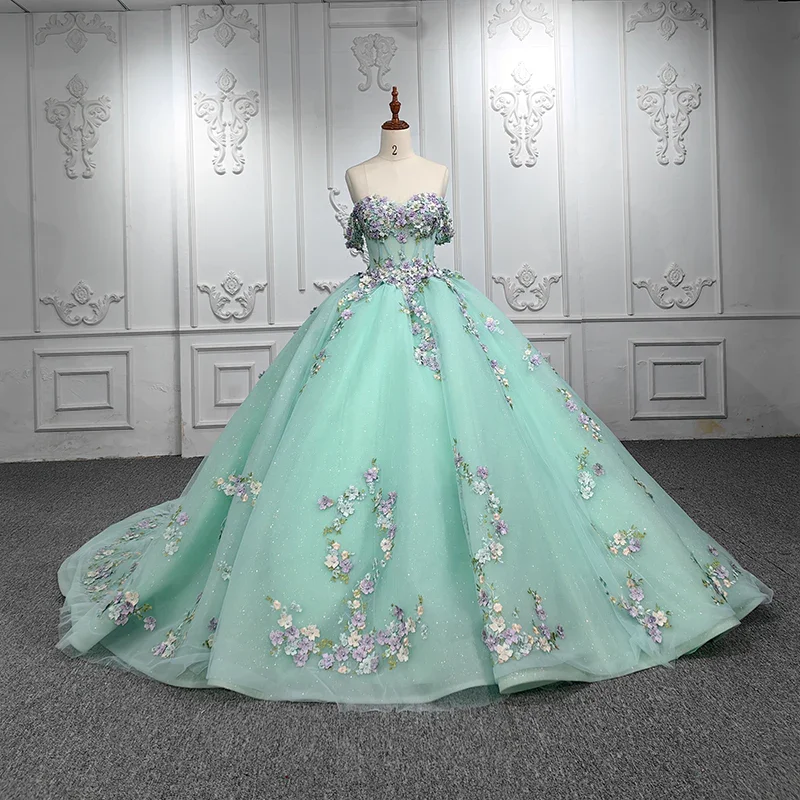 Fashion 3D Flowers Appliques Wedding Dresses Elegant Off the Shoulder Pearls Sequined Ball Gowns Chic Court Train Bride Dresses
Fashion 3D Flowers Appliques Wedding Dresses Elegant Off the Shoulder Pearls Sequined Ball Gowns Chic Court Train Bride Dresses