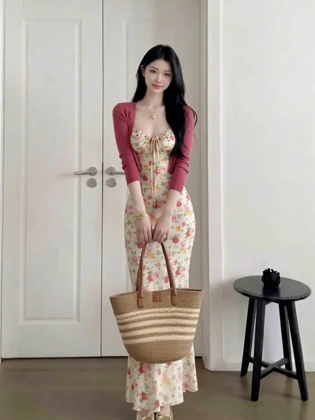 Retro Unique Beautiful Print Split Cardigan Dress Two-Piece Set Stylish Slim-Fit Skirt Summer 2026 Fashion Women's Ensemble
Retro Unique Beautiful Print Split Cardigan Dress Two-Piece Set Stylish Slim-Fit Skirt Summer 2026 Fashion Women's Ensemble