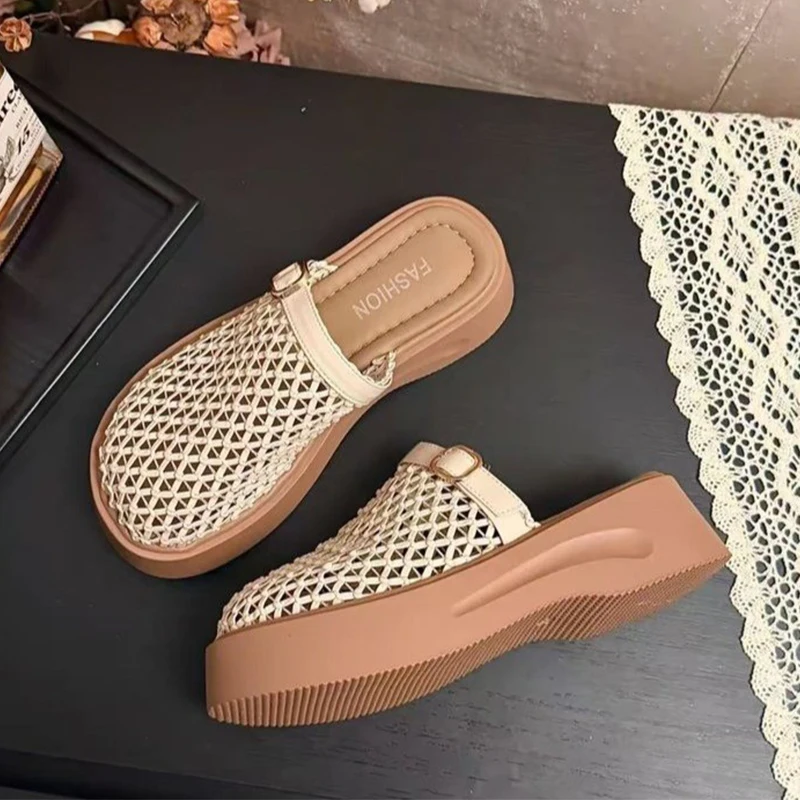 Женские шлепанцы на платформе, сетчатые сандалии, туфли-слингбэки, летние трендовые кроссовки 2026, повседневные удобные шлепанцы, женские сандалии
Женские шлепанцы на платформе, сетчатые сандалии, туфли-слингбэки, летние трендовые кроссовки 2026, повседневные удобные шлепанцы, женские сандалии