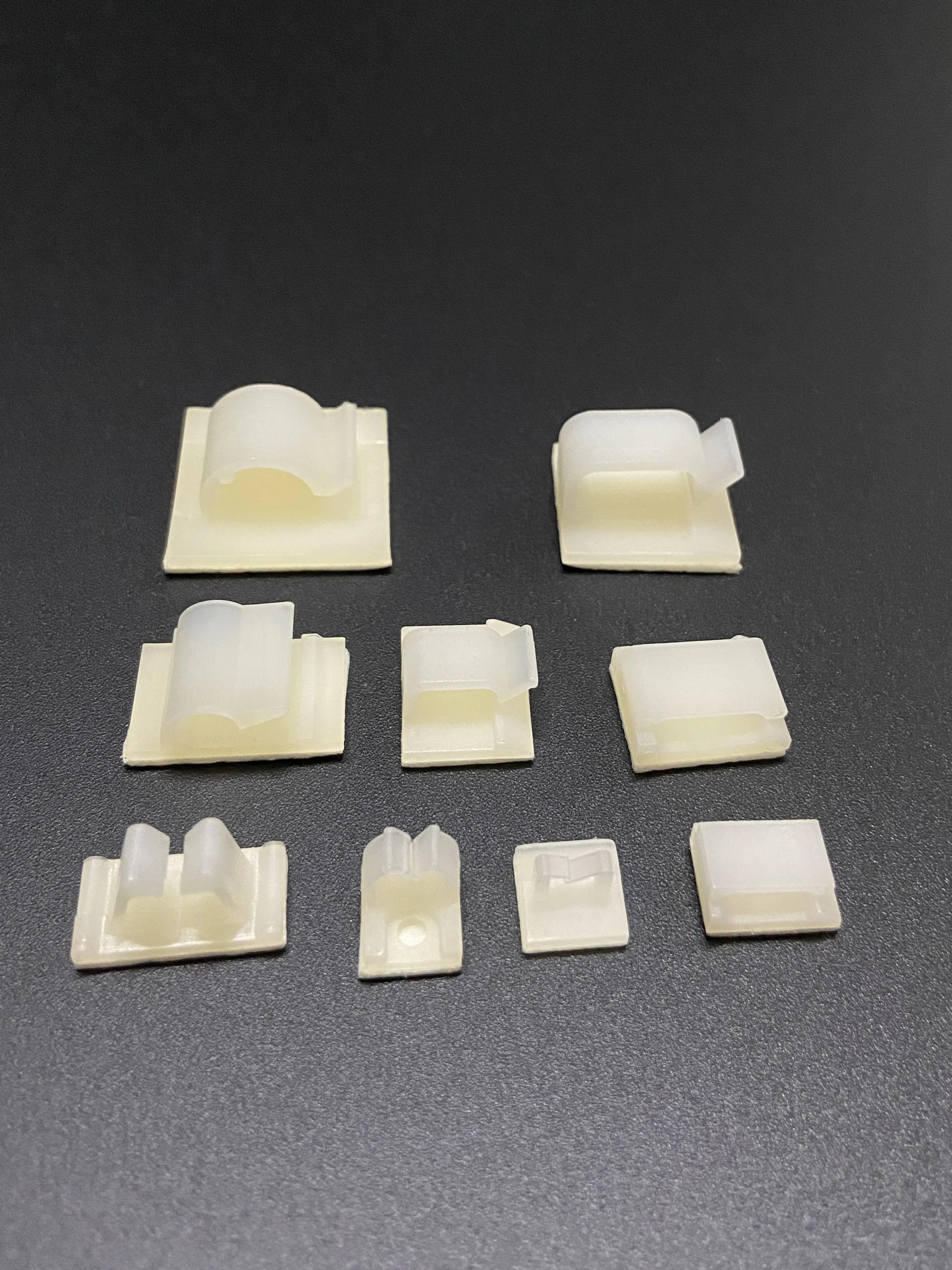Electrical Accessories Nylon 66 Natural Color Adhesive Type Screw Free Installation Adaptive Mount Cable Clamp Wire Clip
Electrical Accessories Nylon 66 Natural Color Adhesive Type Screw Free Installation Adaptive Mount Cable Clamp Wire Clip
