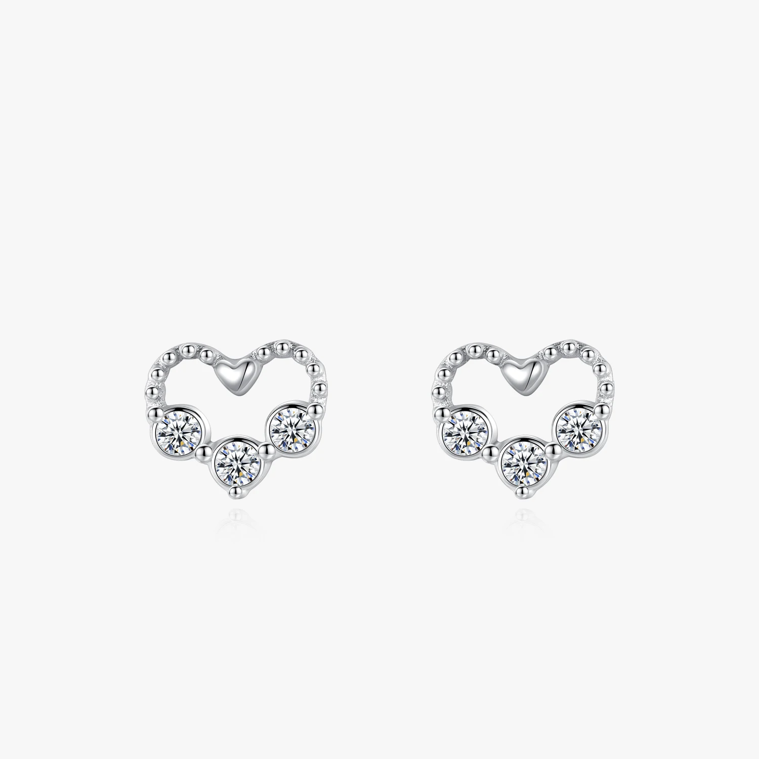 Genuine 925 Sterling Silver Simple Heart Earrings Small Lovely Earrings Minimalism Exquisite Stud Jewelry New Style 
Genuine 925 Sterling Silver Simple Heart Earrings Small Lovely Earrings Minimalism Exquisite Stud Jewelry New Style