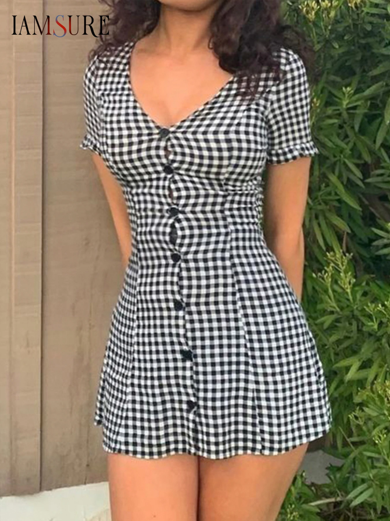 IAMSURE Casual Slim Plaid A-Line Dress Elegant Fashion Basic Deep V-Neck Short Sleeve Ruffles Mini Dresses For Women 2025 Summer
IAMSURE Casual Slim Plaid A-Line Dress Elegant Fashion Basic Deep V-Neck Short Sleeve Ruffles Mini Dresses For Women 2025 Summer