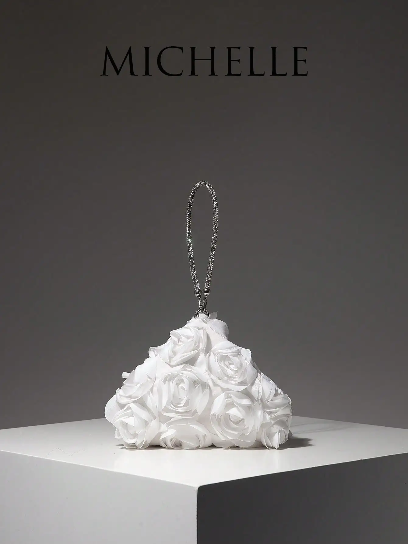 White Floral Rose Mini Top-Handle Clutch for Wedding Party Evening
White Floral Rose Mini Top-Handle Clutch for Wedding Party Evening