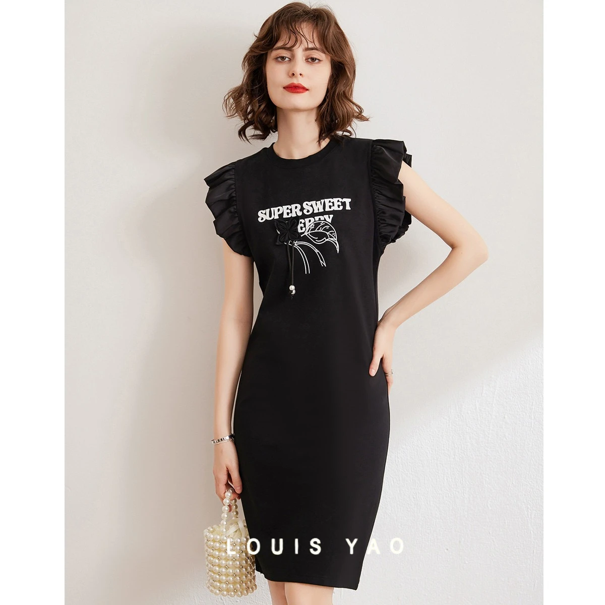 LOUIS YAO Ruffle Splicing Flying Sleeve Skirt Summer Temperament Ageing Women's Dresses Round Neck Printed Midi Dresses
LOUIS YAO Ruffle Splicing Flying Sleeve Skirt Summer Temperament Ageing Women's Dresses Round Neck Printed Midi Dresses
