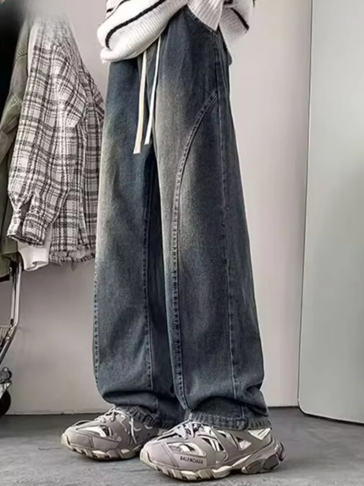 Retro American Style Casual Vintage Jeans Men's Spring Loose Waist Straight Leg Long Trousers Wear Resistant Teenage Jeans
Retro American Style Casual Vintage Jeans Men's Spring Loose Waist Straight Leg Long Trousers Wear Resistant Teenage Jeans