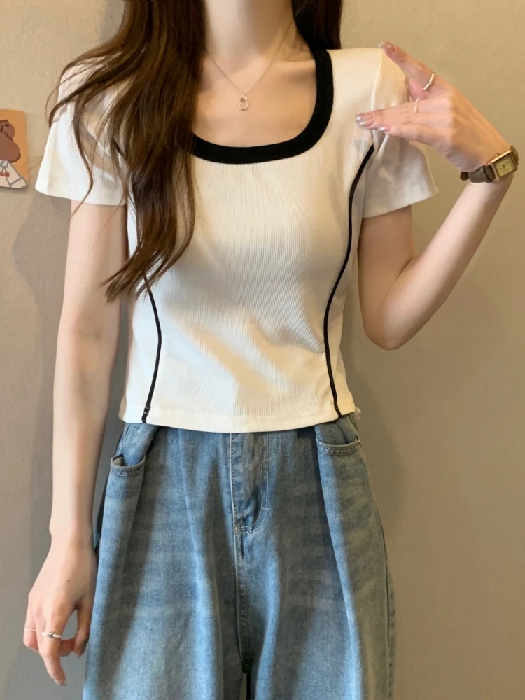 Slim Fit Women's U-Neck Short Sleeve T-Shirt Large Size Base Shirt Summer Fashion Sweet And Spicy Style Cover Belly Button
Slim Fit Women's U-Neck Short Sleeve T-Shirt Large Size Base Shirt Summer Fashion Sweet And Spicy Style Cover Belly Button