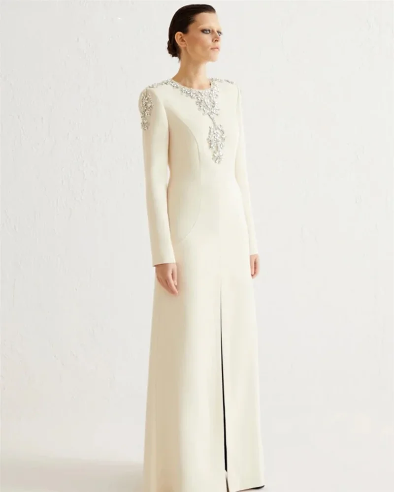 Elegant Crystals Evening Dresses For Women Side Split Straight Beige Graduation Party Satin Gown Customized Size платье женское
Elegant Crystals Evening Dresses For Women Side Split Straight Beige Graduation Party Satin Gown Customized Size платье женское