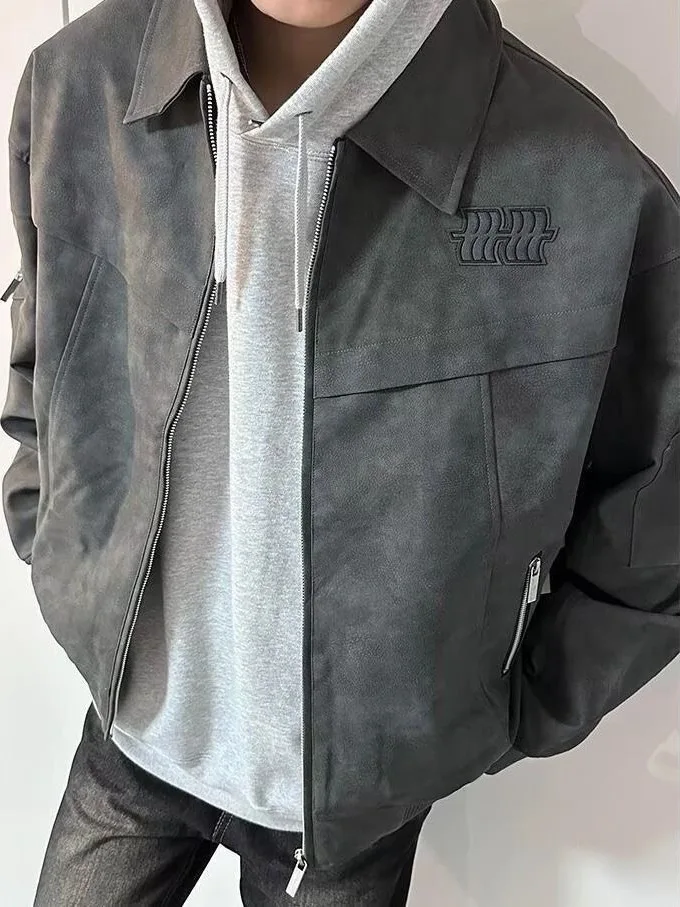 Cleanfit American Retro Collar Leather Jacket Men's Spring Autumn Short Flight Jacket Youth Trendy Brand Loose Fit Zipper
Cleanfit American Retro Collar Leather Jacket Men's Spring Autumn Short Flight Jacket Youth Trendy Brand Loose Fit Zipper