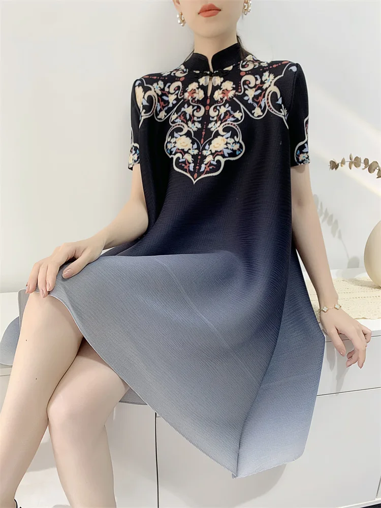 Miyake pleated women's dress chinese style midi skirt retro print skirt 2022 summer new niche slim fashion dress for women
Miyake pleated women's dress chinese style midi skirt retro print skirt 2022 summer new niche slim fashion dress for women