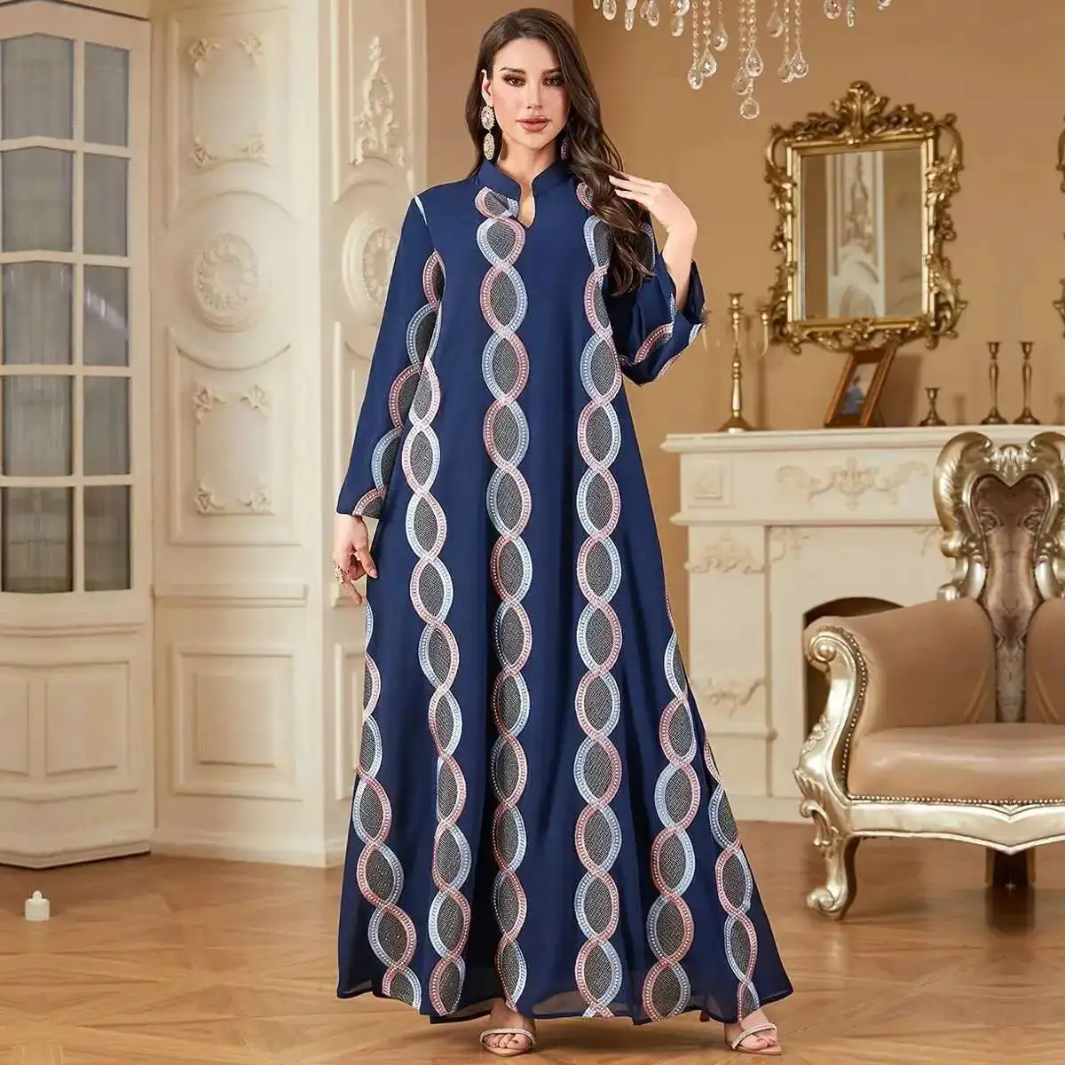 4348 Arabic Clothing Dubai Women's Long Robe Embroidered Muslim Dress Long Dress Robe Abaya Ramadan Dubai Luxury Islam Elegant
4348 Arabic Clothing Dubai Women's Long Robe Embroidered Muslim Dress Long Dress Robe Abaya Ramadan Dubai Luxury Islam Elegant