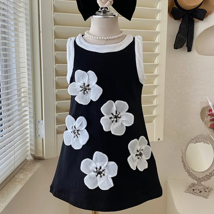Sleeveless Black Princess Dress Summer Style Tank Top Flower Stickers Children's Baby Dress Party Dress for Kids Girl
Sleeveless Black Princess Dress Summer Style Tank Top Flower Stickers Children's Baby Dress Party Dress for Kids Girl